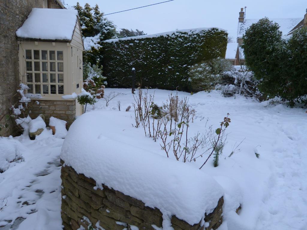 Honeysuckle Cottage Bourton-on-the-Water Exteriör bild